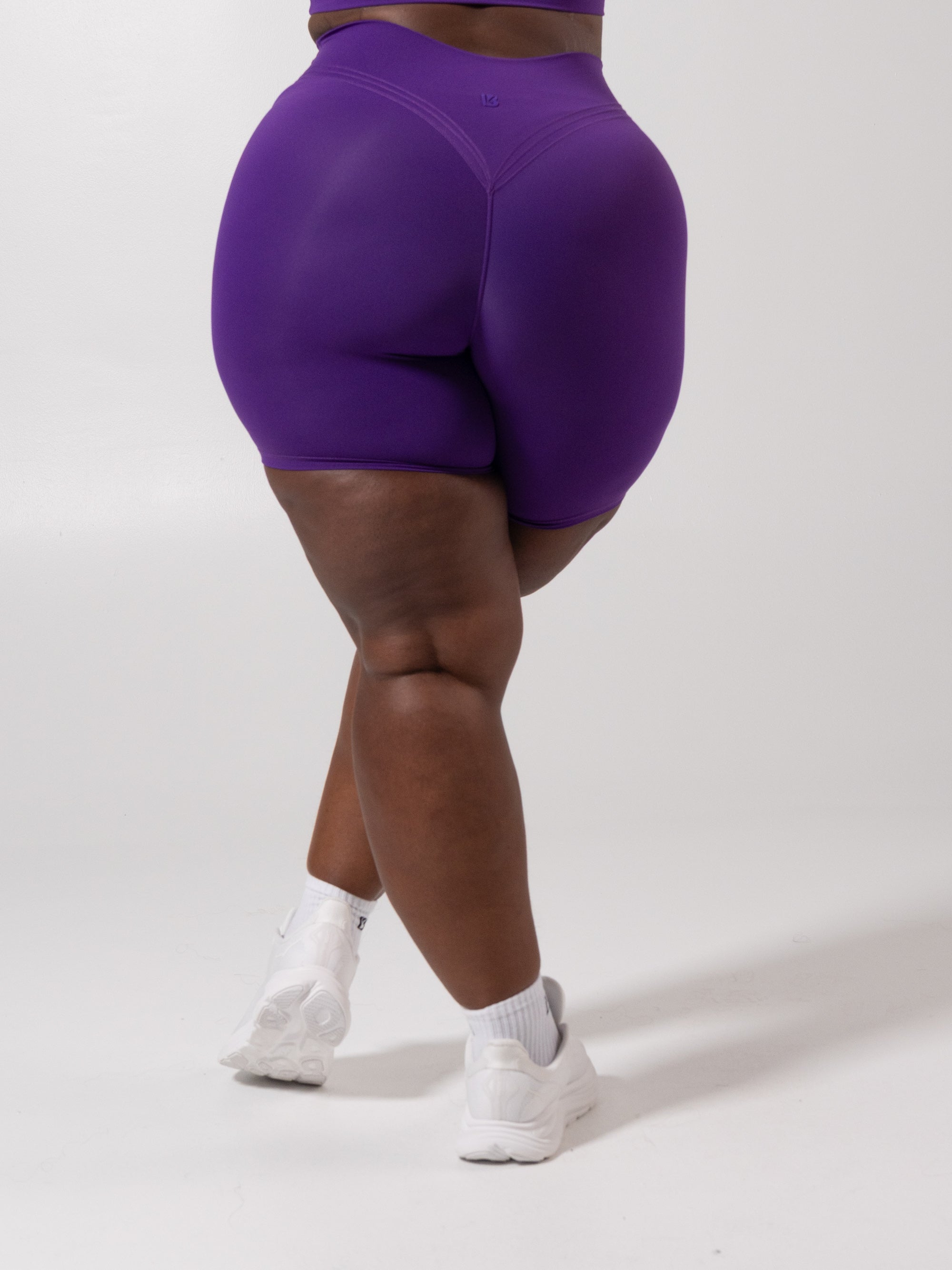 Micro Legacy Short 6" - Grape Jelly