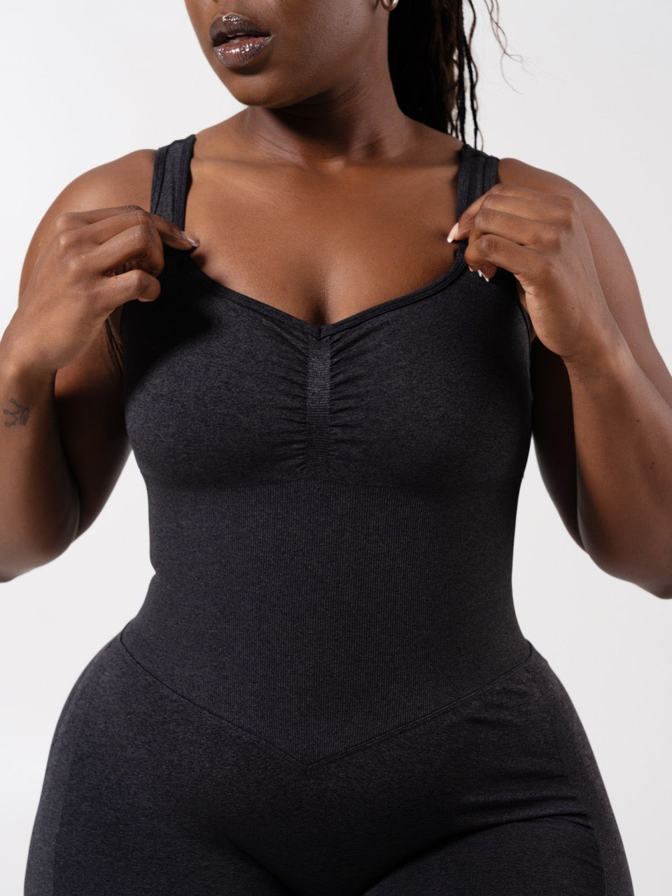 **PREORDER** Miracle Scrunch Seamless Bodysuit 5" - Heather Charcoal