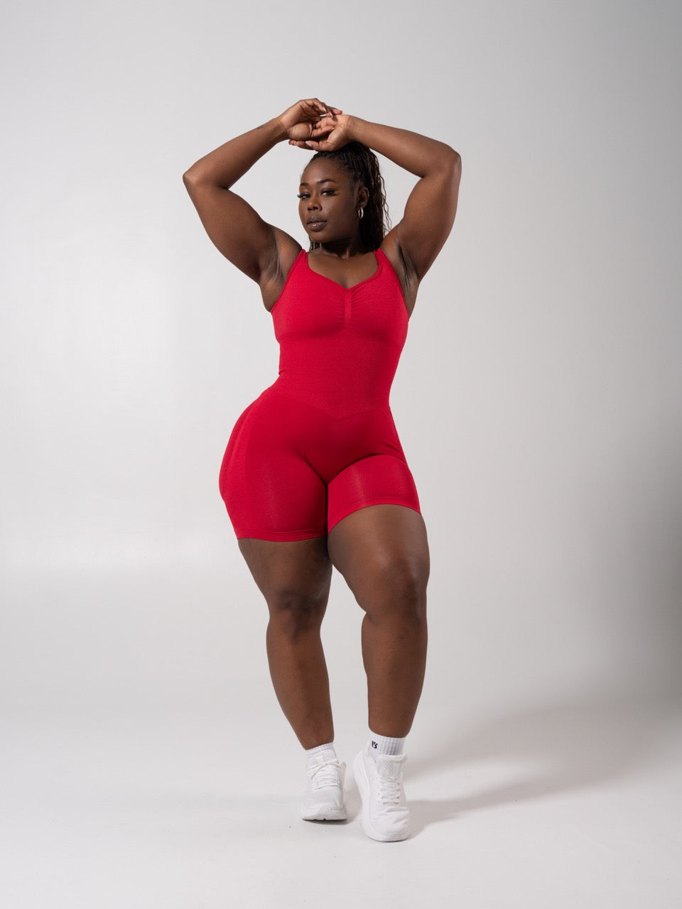 **PREORDER** Miracle Scrunch Seamless Bodysuit 5" - Heather Lipstick Red