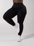**PREORDER** Miracle Seamless Hip Rise Legging - Heather Charcoal