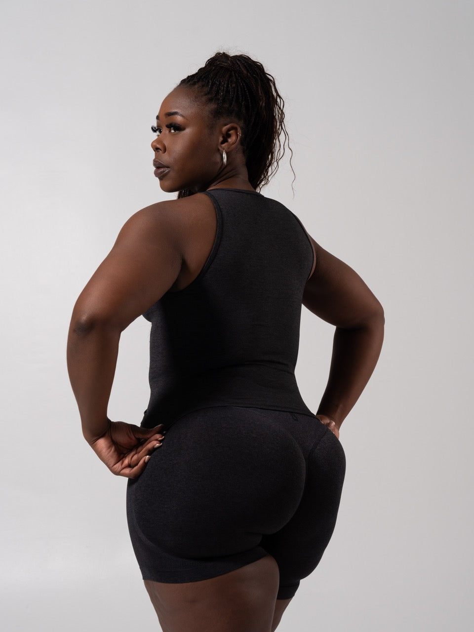 **PREORDER** Shape Seamless Hip Tank - Heather Charcoal