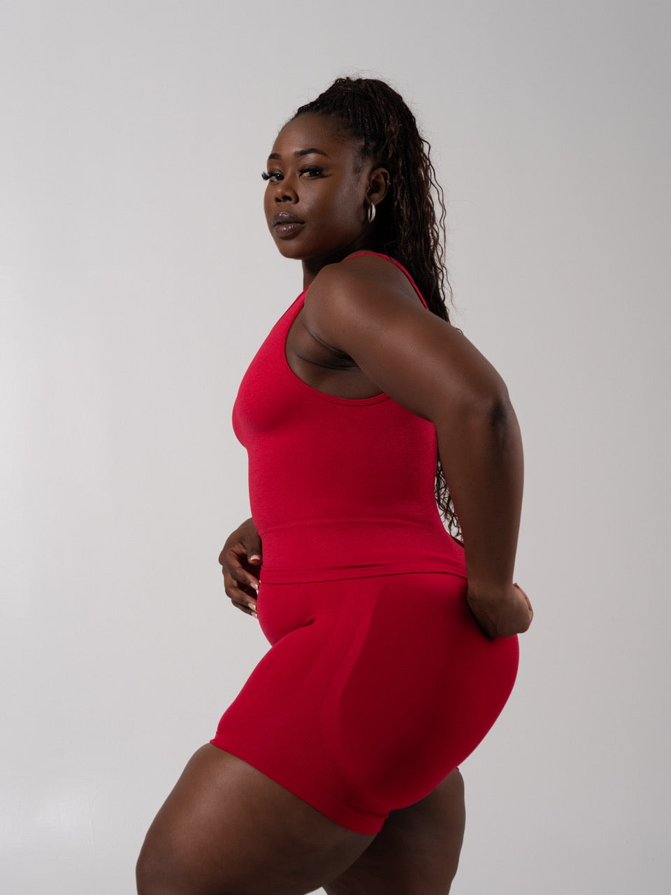 **PREORDER** Shape Seamless Hip Tank - Heather Lipstick Red