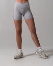 Siren Scrunch Short 5" - Platinum