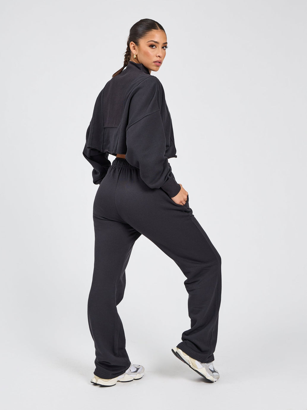 Threads Straight Leg Sweatpant - Onyx Black