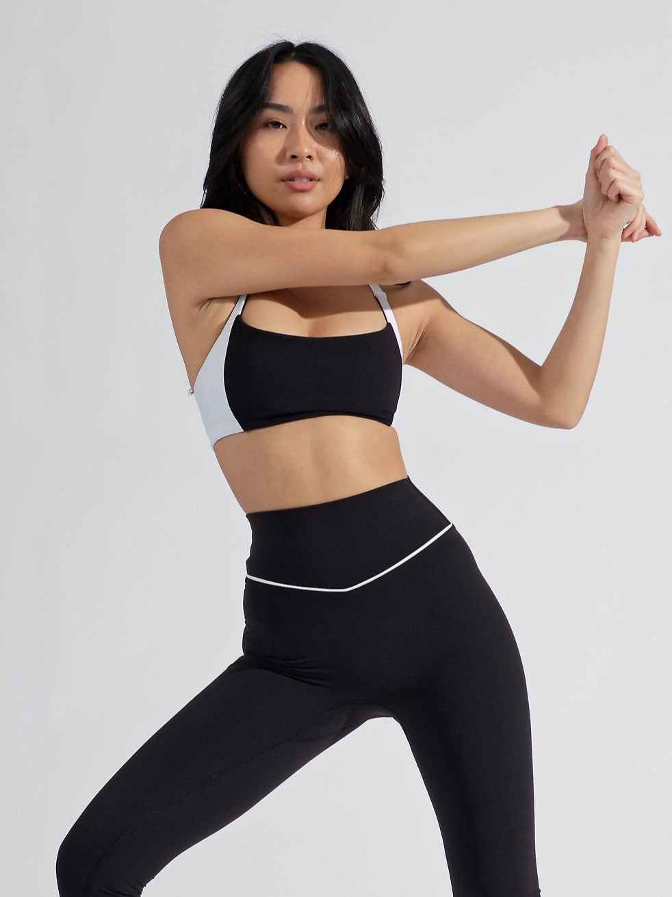 Aurora Sports Bra - Onyx Black and White