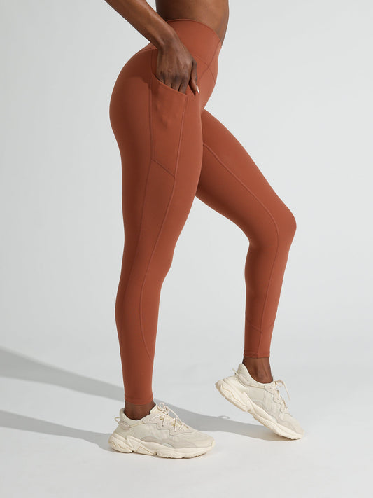 Contour Pocket Legging - Brady Brown