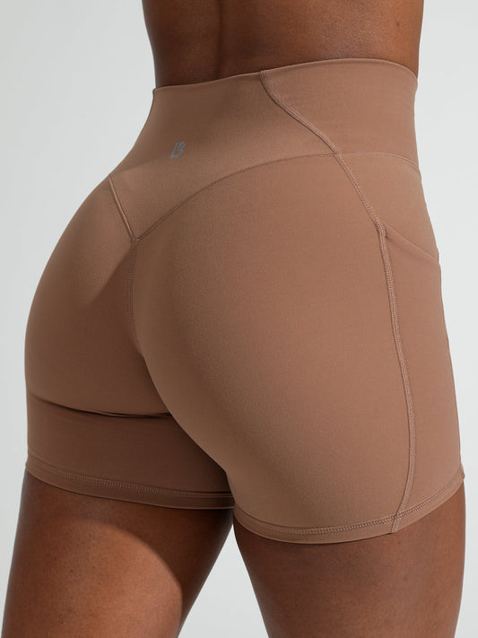 Contour Pocket Short 5" - Cocoa