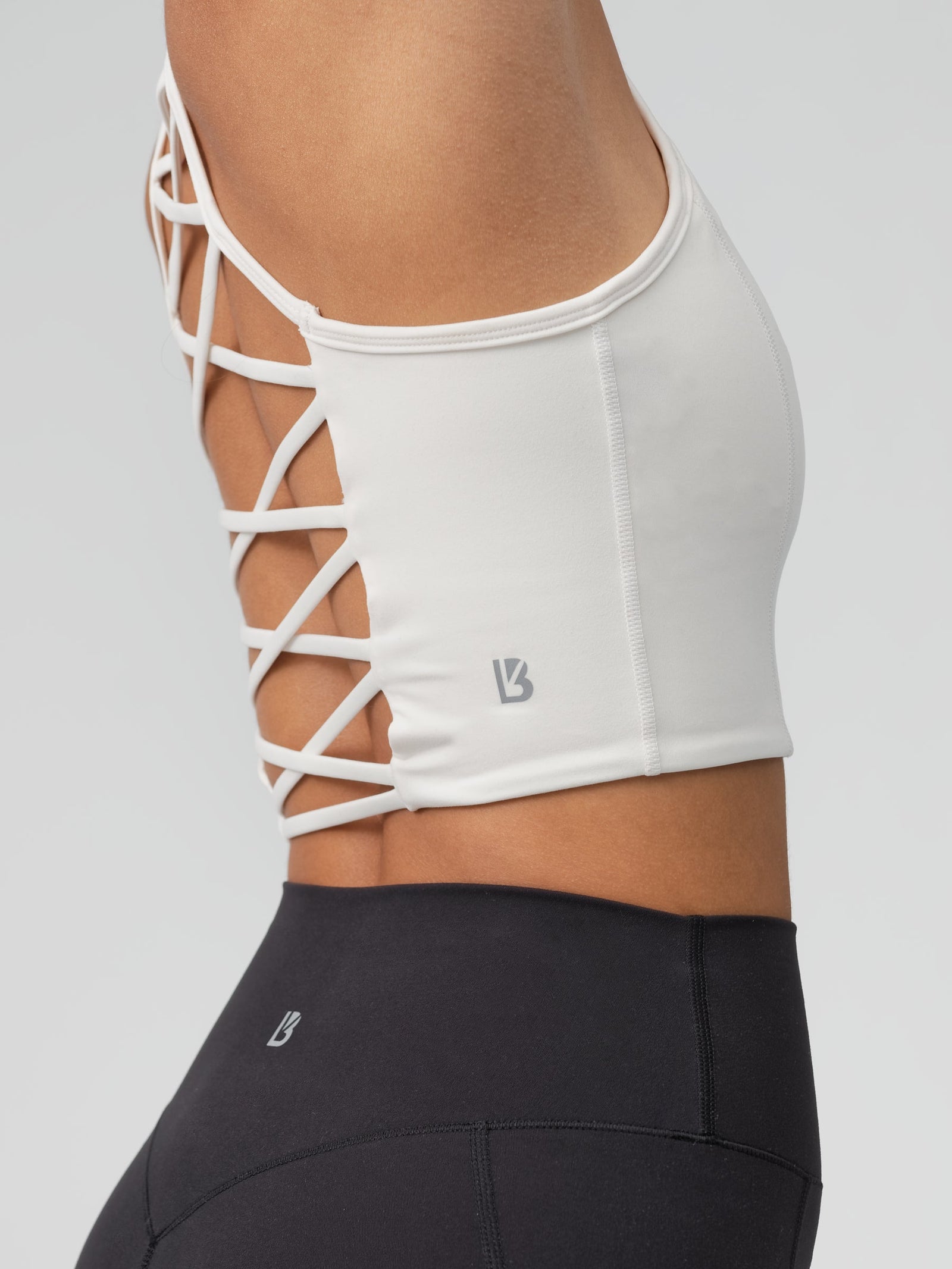 Ivy Crop - Ivory